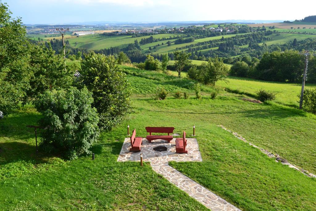 Ubytování na Hájence Bystrice nad Pernstejnem Exterior foto