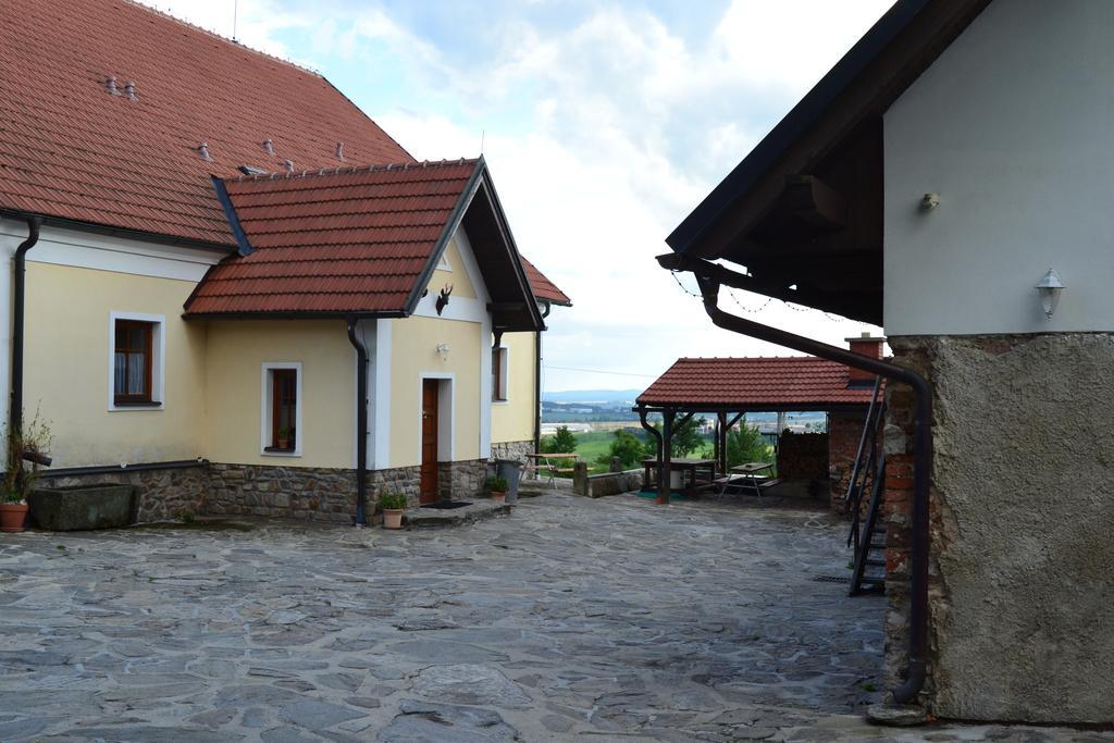 Ubytování na Hájence Bystrice nad Pernstejnem Exterior foto
