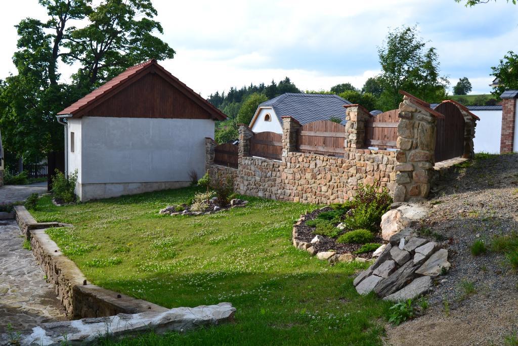 Ubytování na Hájence Bystrice nad Pernstejnem Exterior foto