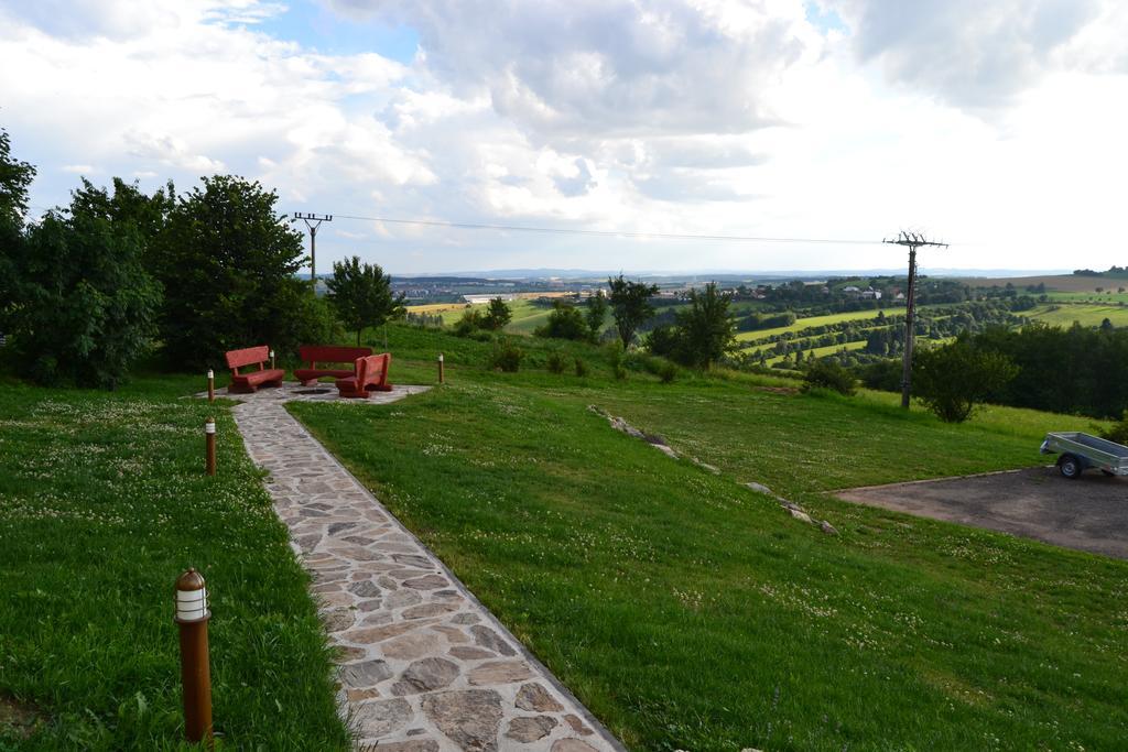 Ubytování na Hájence Bystrice nad Pernstejnem Exterior foto