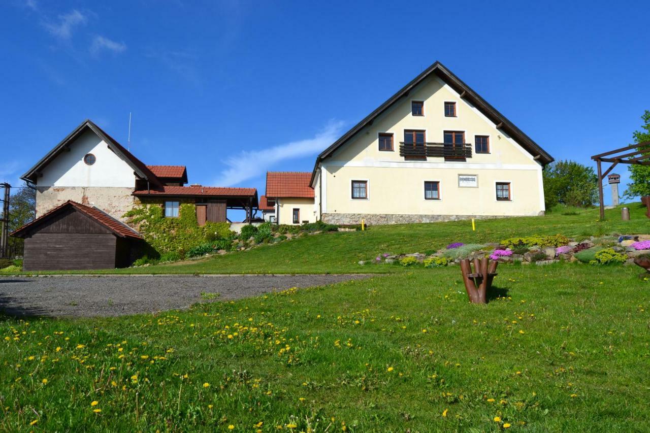 Ubytování na Hájence Bystrice nad Pernstejnem Exterior foto